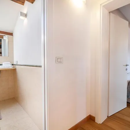 Clock's 2 Bedrooms & 2 Bathrooms & Big Terrace * Venezia Lido